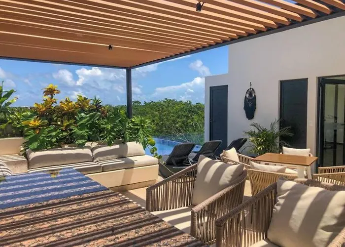 Vakantiehuis Exclusive Building Infinity Pool And Gym Restaurants And Bar District Nearby Tulum Pueblo
