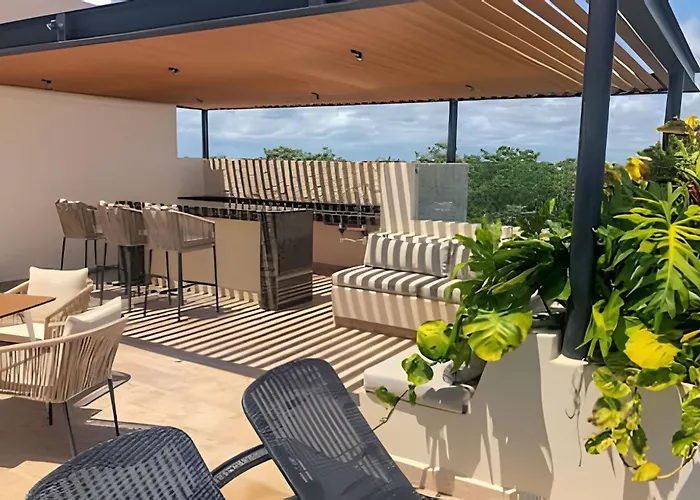 Ferienhaus Exclusive Building Infinity Pool And Gym Restaurants And Bar District Nearby