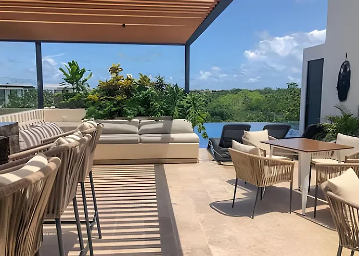 Ferienhaus Exclusive Building Infinity Pool And Gym Restaurants And Bar District Nearby *