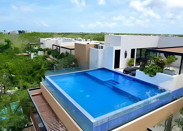 Exclusive Building Infinity Pool And Gym Restaurants And Bar District Nearby Ferienhaus *